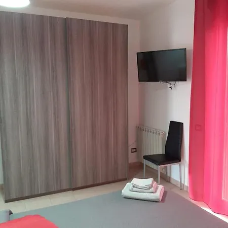 Loru Guest house